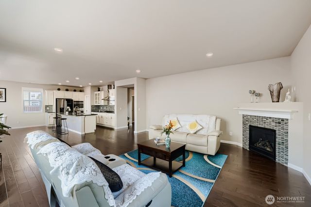 4129 187th Place SE, Bothell, WA 98012
