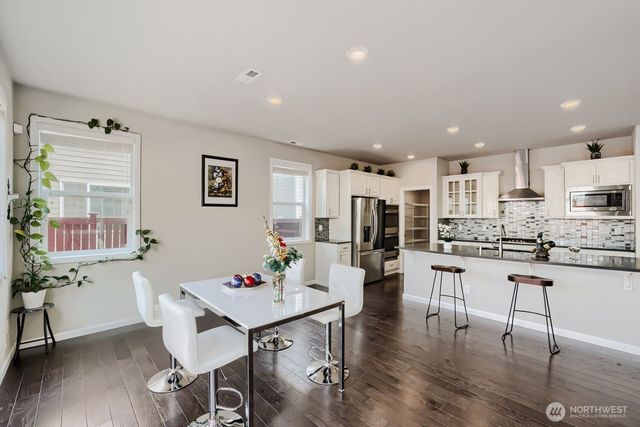 4129 187th Place SE, Bothell, WA 98012