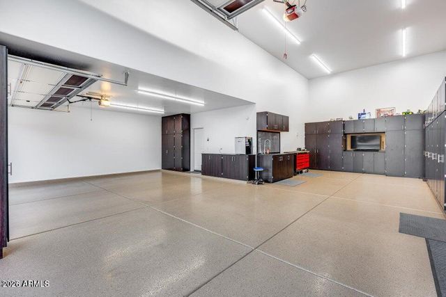 7844 W MOLLY Drive, Peoria, AZ 85383
