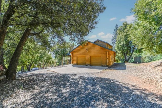 21416 Robin Lane, Pine Grove, CA 95665