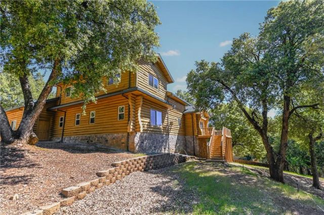 21416 Robin Lane, Pine Grove, CA 95665