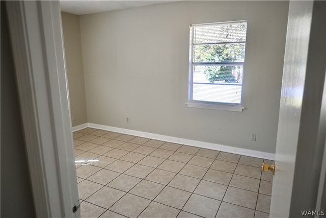 127 22nd NE, Tuscaloosa, AL 35404