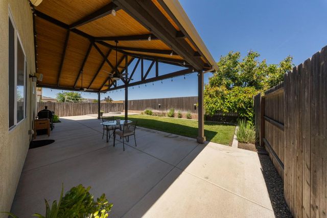 4727 Sophia Ct, Keyes, CA 95328