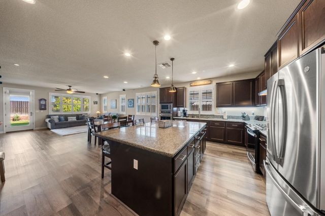 4727 Sophia Ct, Keyes, CA 95328