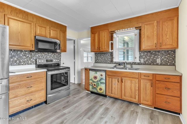 6987 Albert Street, Elizabethtown, NC 28337