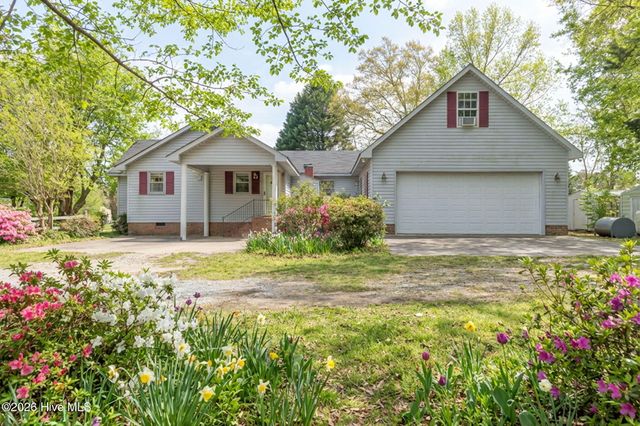 6987 Albert Street, Elizabethtown, NC 28337