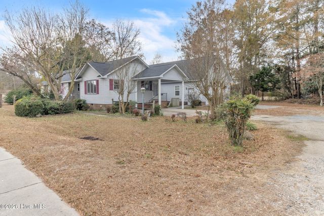 6987 Albert Street, Elizabethtown, NC 28337