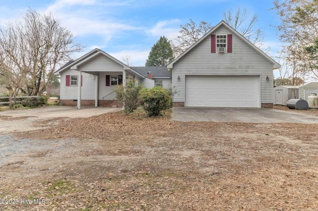 6987 Albert Street, Elizabethtown, NC 28337