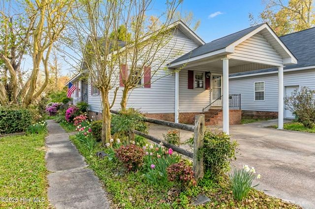 6987 Albert Street, Elizabethtown, NC 28337