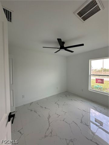 836 Newell ST E, Lehigh Acres, FL 33974