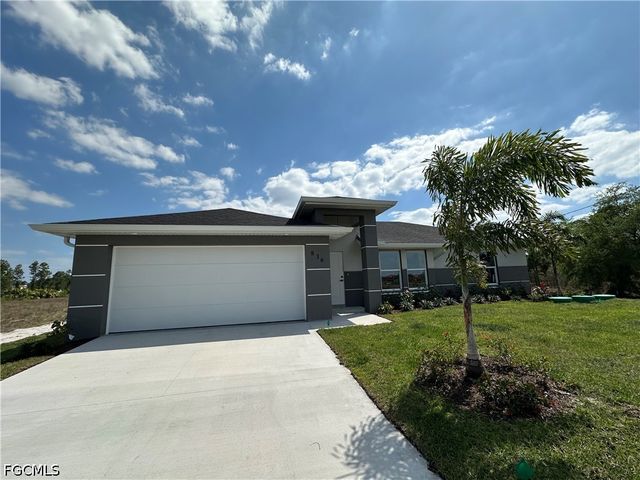 836 Newell ST E, Lehigh Acres, FL 33974