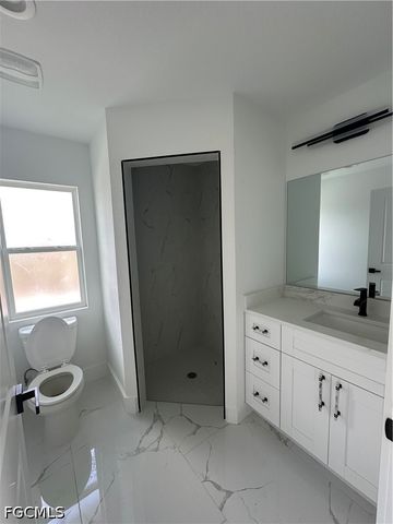 836 Newell ST E, Lehigh Acres, FL 33974