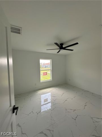 836 Newell ST E, Lehigh Acres, FL 33974