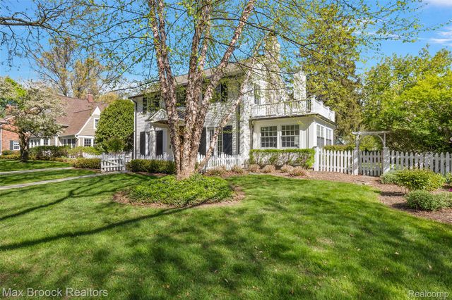 1259 Dorchester Road, Birmingham, MI 48009