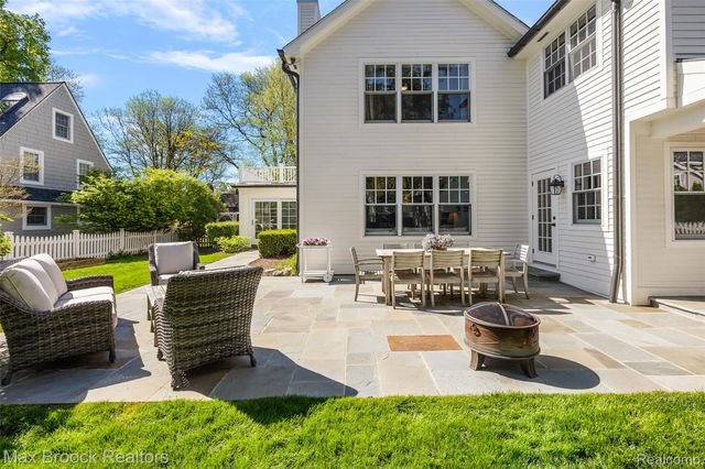 1259 Dorchester Road, Birmingham, MI 48009