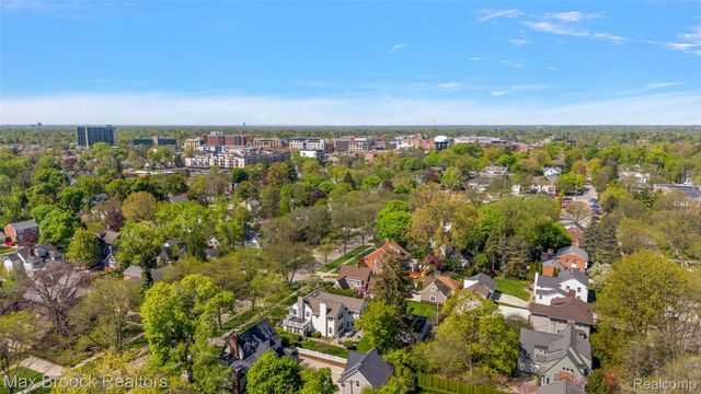 1259 Dorchester Road, Birmingham, MI 48009