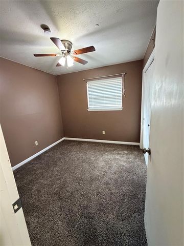 808 Moraine Avenue, Oklahoma City, OK 73130