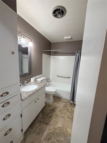 808 Moraine Avenue, Oklahoma City, OK 73130