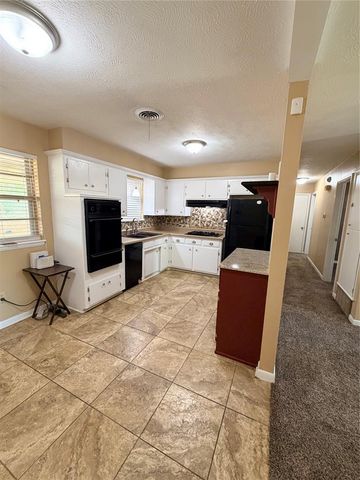 808 Moraine Avenue, Oklahoma City, OK 73130