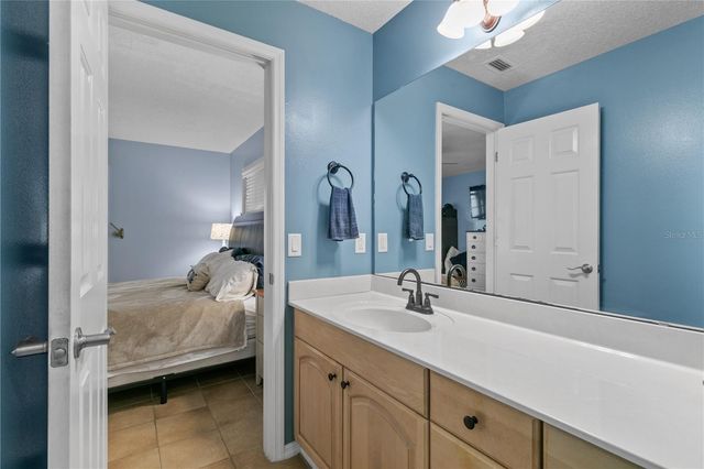 13545 OAK BEND DRIVE, Grand Island, FL 32735