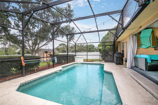 13545 OAK BEND DRIVE, Grand Island, FL 32735