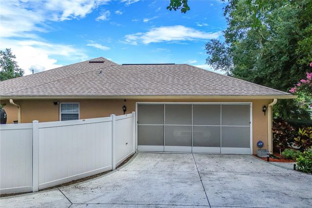 13545 OAK BEND DRIVE, Grand Island, FL 32735