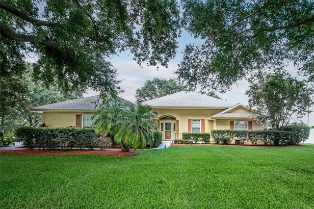 13545 OAK BEND DRIVE, Grand Island, FL 32735