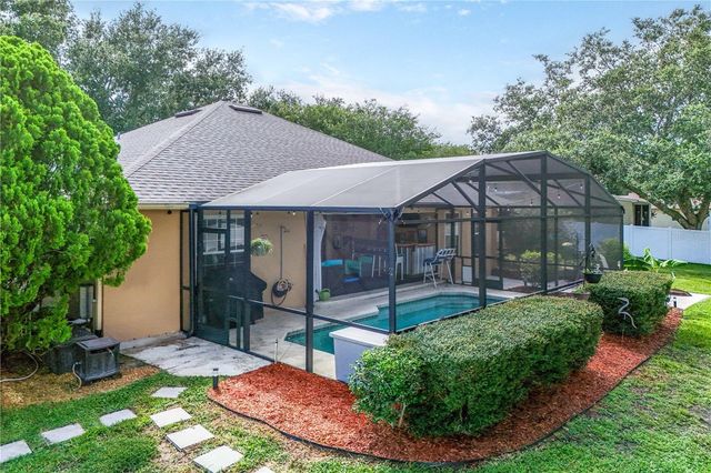 13545 OAK BEND DRIVE, Grand Island, FL 32735