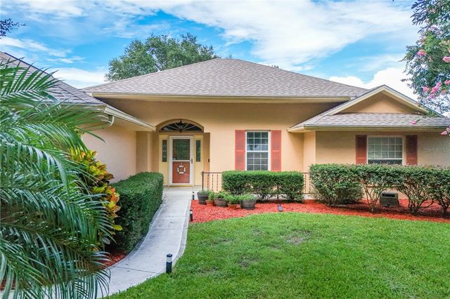 13545 OAK BEND DRIVE, Grand Island, FL 32735