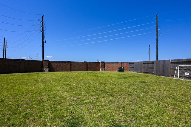 3057 Pensacola Drive, Katy, TX 77493