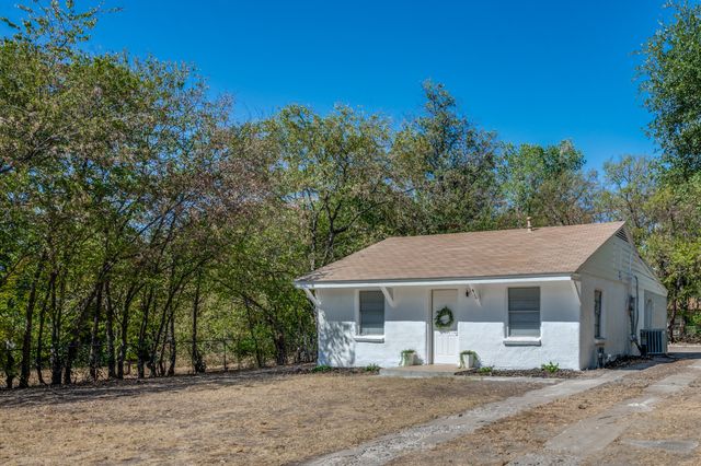 412 S Redford Lane, White Settlement, TX 76108