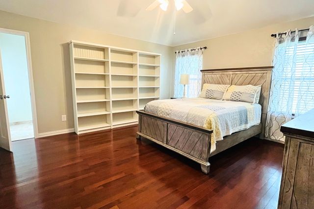 2223 Yellowstone Lane, Corinth, TX 76210
