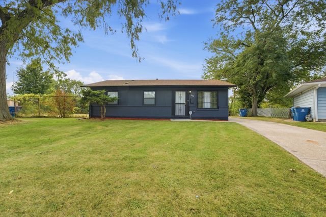 1888 Andover Court, Chicago Heights, IL 60411