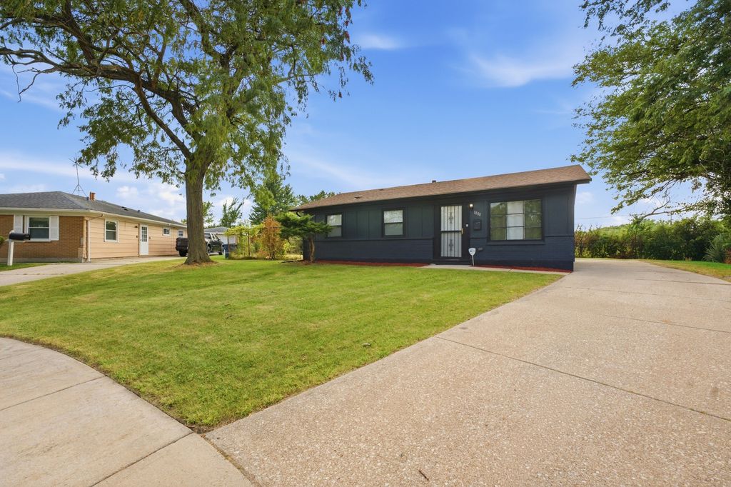 1888 Andover Court, Chicago Heights, IL 60411 — photo 3