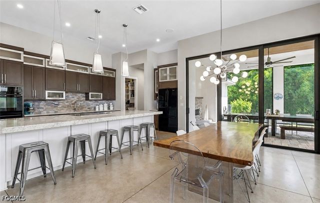 18180 N Olga DR, Alva, FL 33920