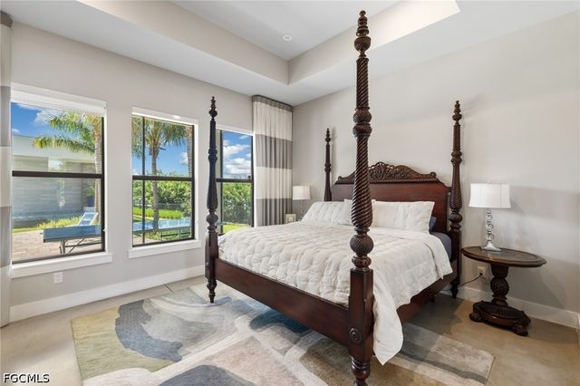 18180 N Olga DR, Alva, FL 33920