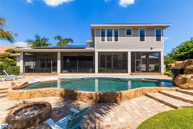 18180 N Olga DR, Alva, FL 33920