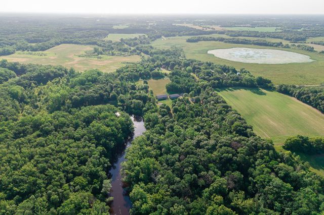 5235 313th Avenue NW, Cambridge, MN 55008