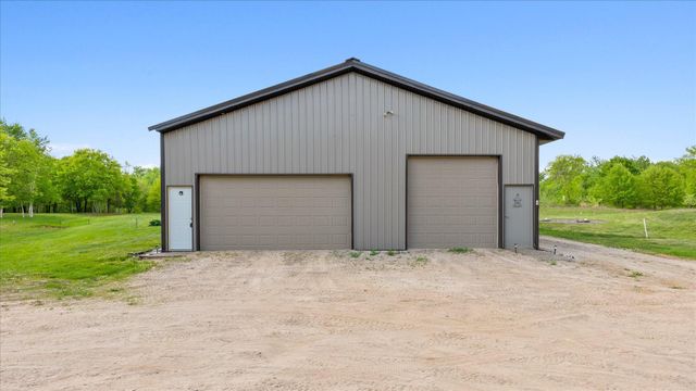 5235 313th Avenue NW, Cambridge, MN 55008