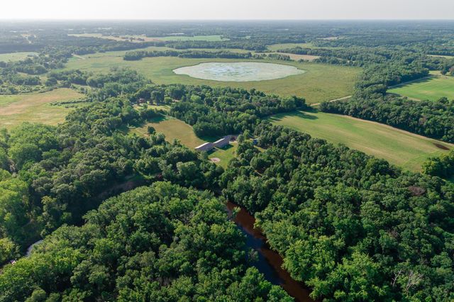 5235 313th Avenue NW, Cambridge, MN 55008