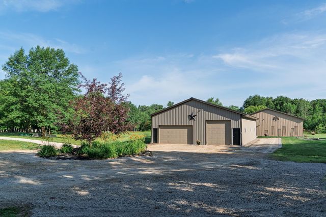 5235 313th Avenue NW, Cambridge, MN 55008