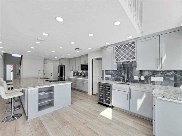 15346 Cartagena Ct, Corpus Christi, TX 78418