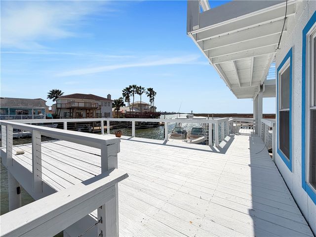 15346 Cartagena Ct, Corpus Christi, TX 78418