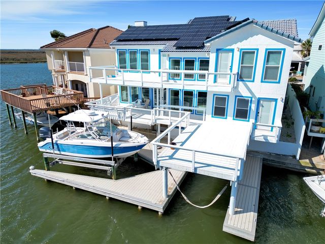 15346 Cartagena Ct, Corpus Christi, TX 78418