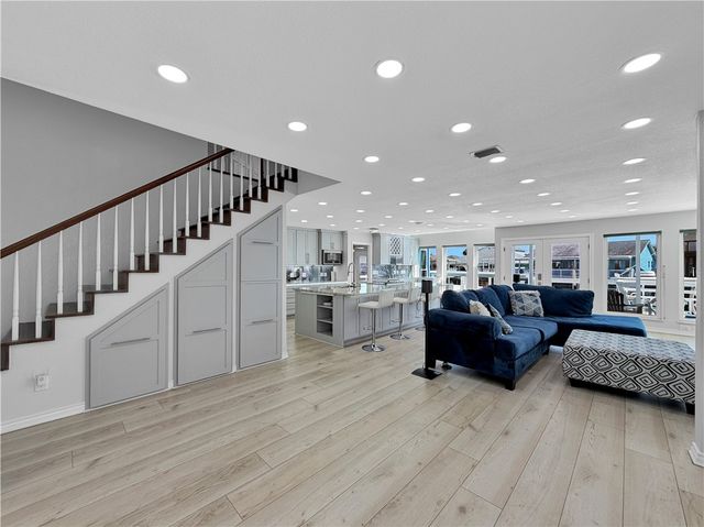 15346 Cartagena Ct, Corpus Christi, TX 78418