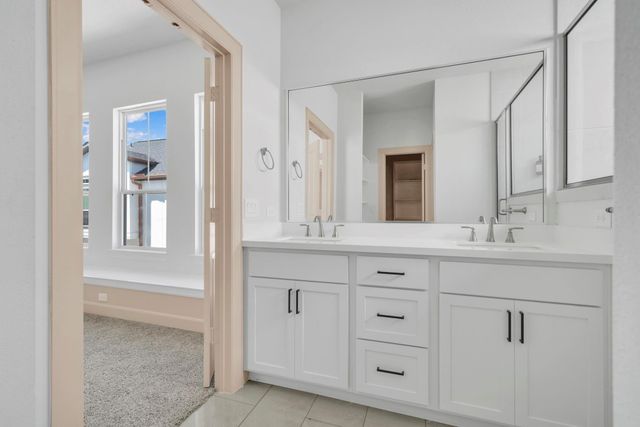 9551 Neuens Road B, Houston, TX 77080