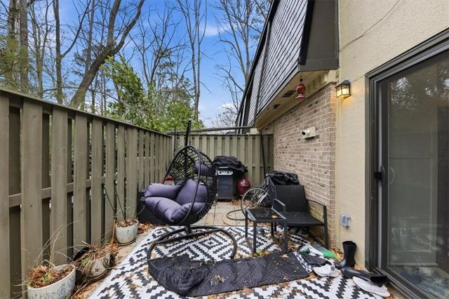 15 Arpege NW Way, Atlanta, GA 30327