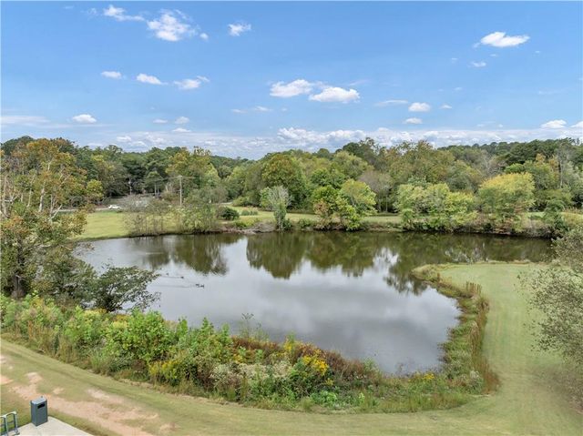 15 Arpege NW Way, Atlanta, GA 30327