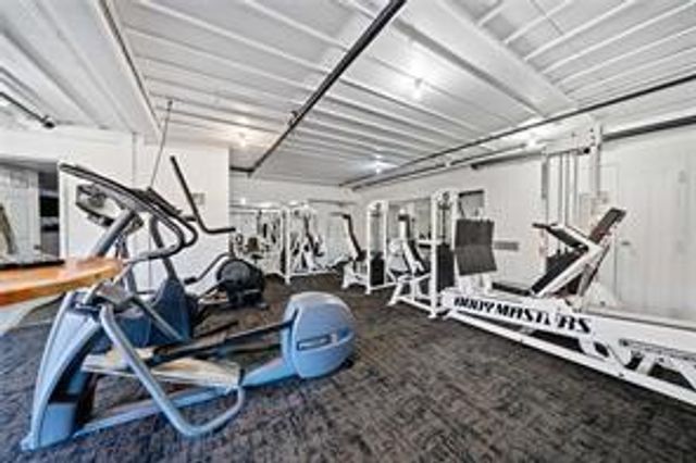 15 Arpege NW Way, Atlanta, GA 30327