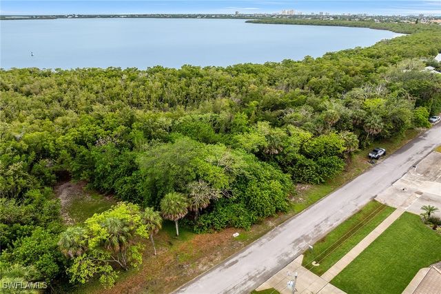 2023 Sheffield AVE, Marco Island, FL 34145